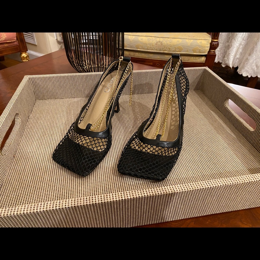 Mesh Chain Ankle Black Kitten Heels - Picture 2 of 5